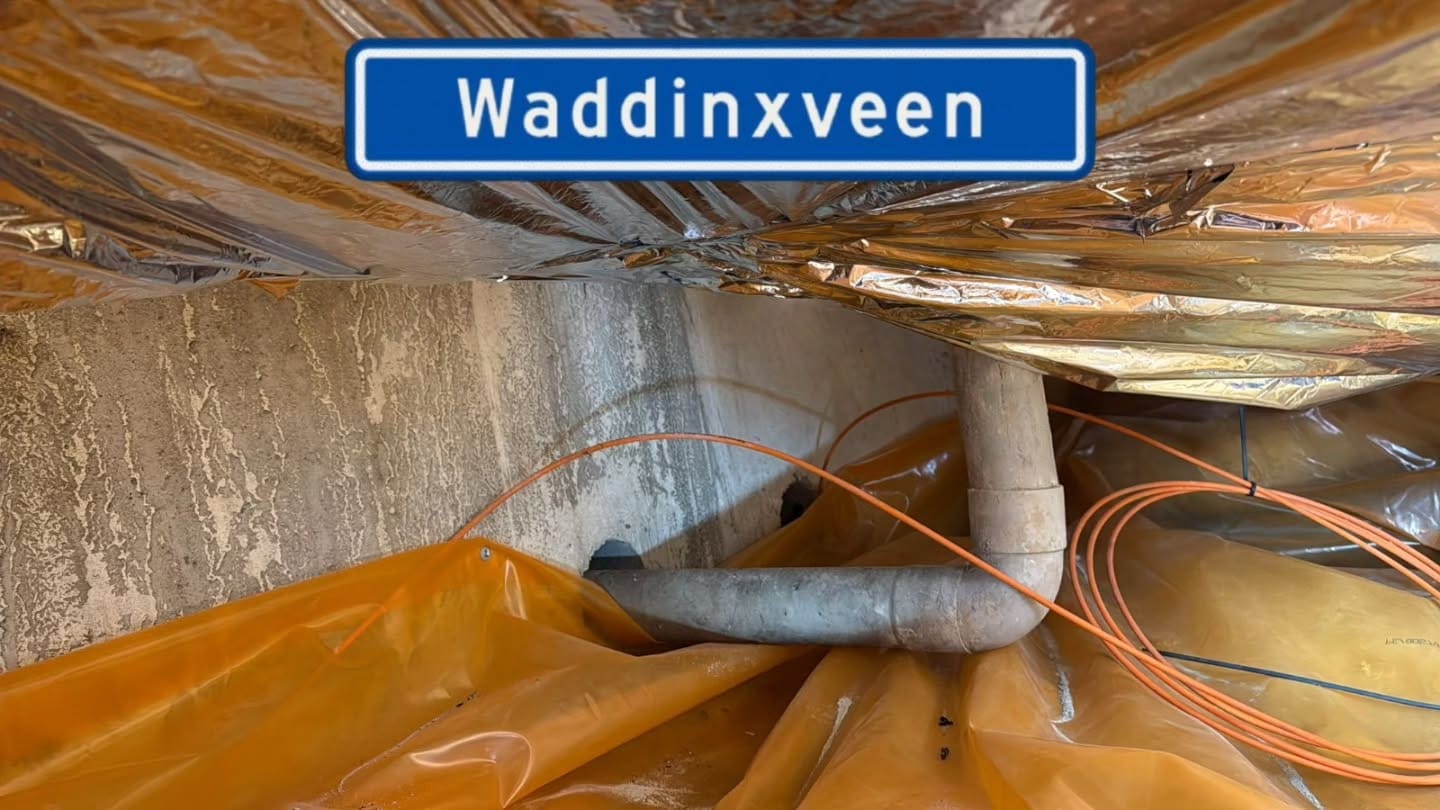 Opleverfoto van TONZON Thermoskussens en bodemfolie bij een luchtkanaal in Waddinxveen